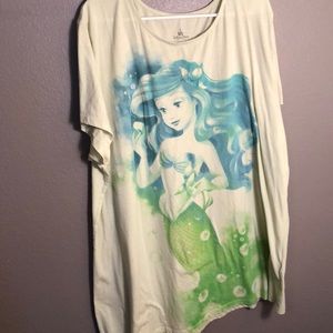 Arial T-shirt